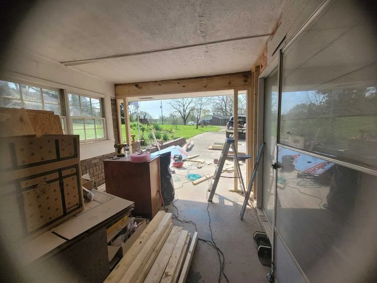 Air movers and dehumidifier for Drying & Dehumidification in Laconia